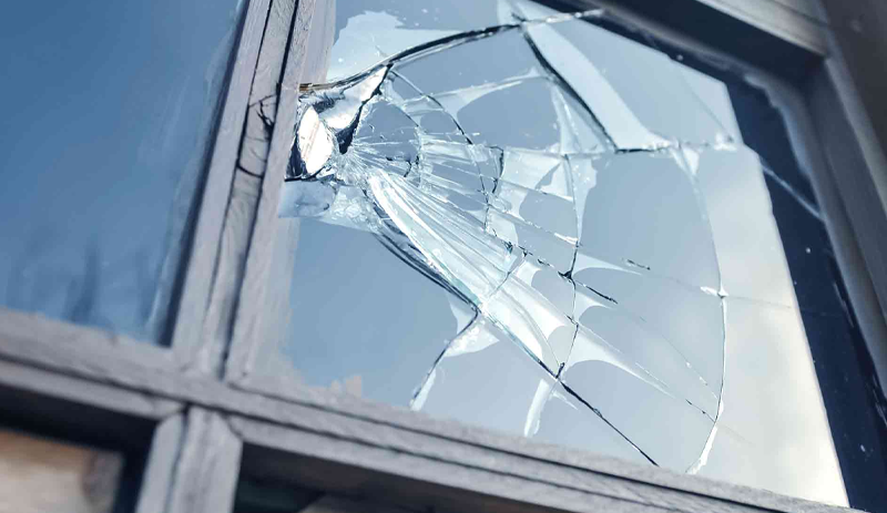 24/7 emergency glass repair Fairfax VA